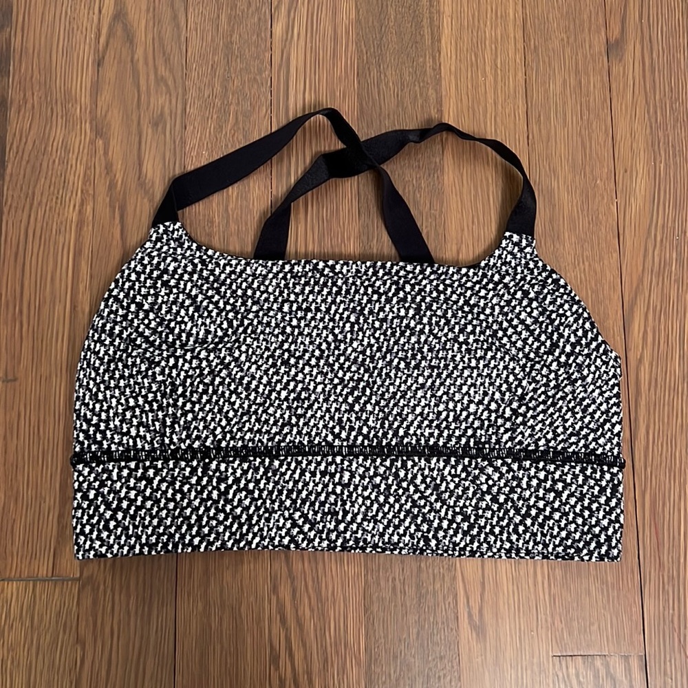 Lululemon sports bra with changeable straps